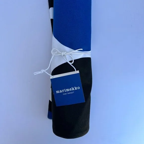 MARIMEKKO for Target NWT Reversible Table Runner Blue/Black/White RARE - Picture 4 of 6